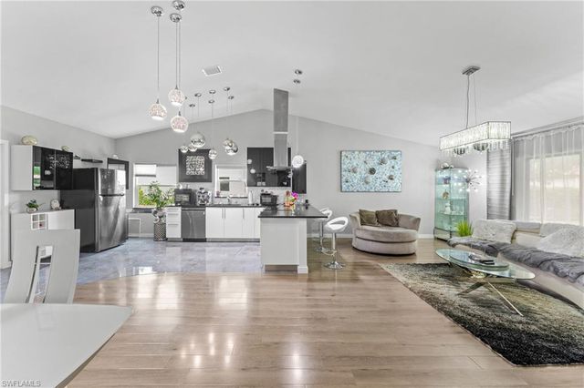 13119 Tall Pine CIR, Fort Myers, FL 33907