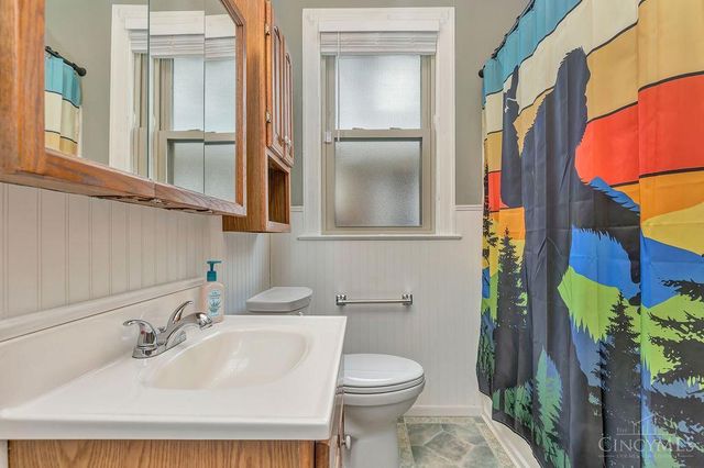 4022 Walter Avenue, Cincinnati, OH 45211