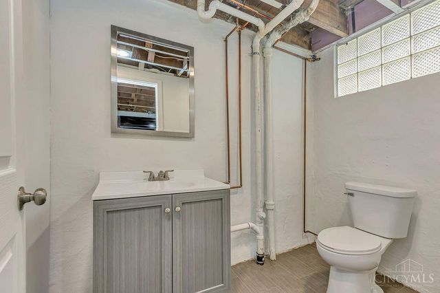 4022 Walter Avenue, Cincinnati, OH 45211