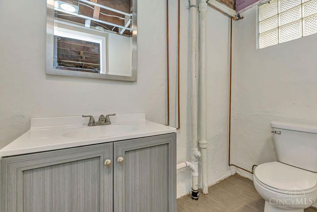 4022 Walter Avenue, Cincinnati, OH 45211