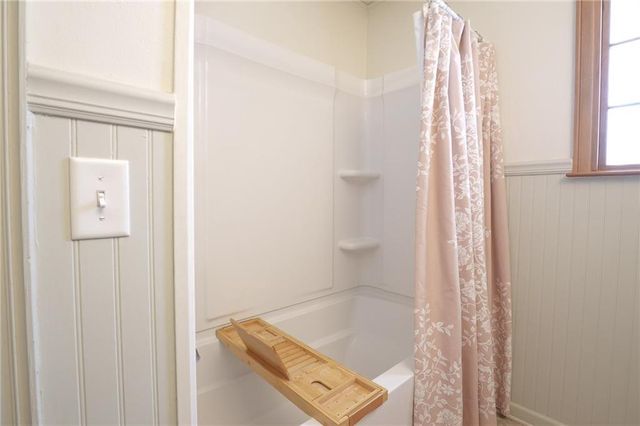 2819 Clark Place, Eau Claire, WI 54701