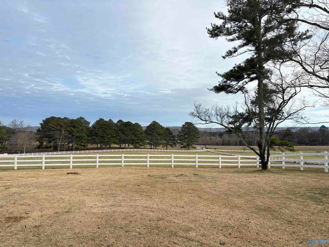 30882 Highway 72, Hollywood, AL 35752