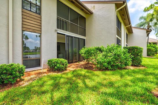 3053 TAYWOOD MEADOWS 3, Sarasota, FL 34235