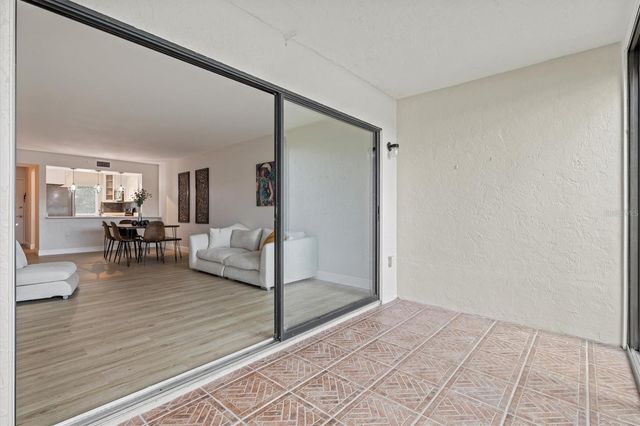 3053 TAYWOOD MEADOWS 3, Sarasota, FL 34235