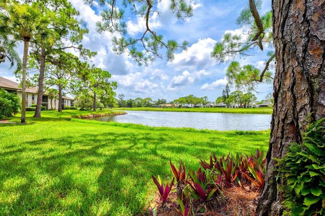 3053 TAYWOOD MEADOWS 3, Sarasota, FL 34235