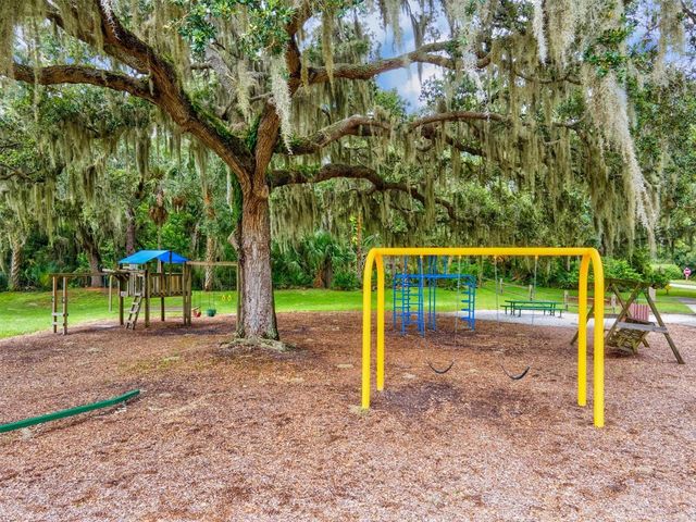 3053 TAYWOOD MEADOWS 3, Sarasota, FL 34235