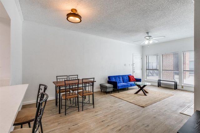 807 W 25th ST 214, Austin, TX 78705