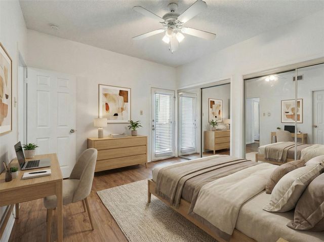 807 W 25th ST 214, Austin, TX 78705