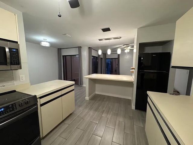 51 Meadows Drive 51, Boynton Beach, FL 33436