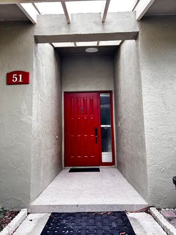 51 Meadows Drive 51, Boynton Beach, FL 33436
