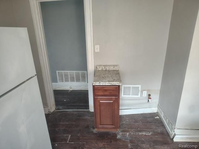 2517 Taylor Street, Detroit, MI 48206