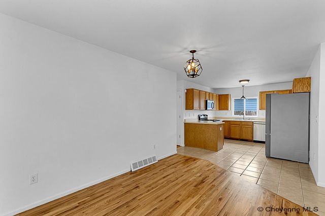 2015 APPALOOSA DR, Cheyenne, WY 82001