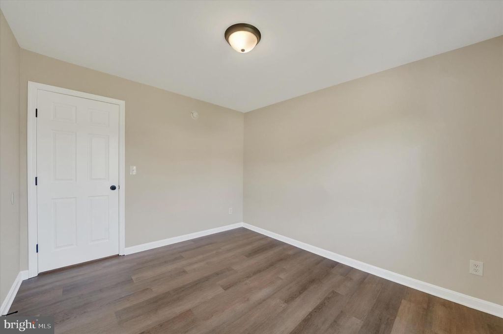 Image 21 of property listing at 11054 AUSTIN LN, Worton, MD 21678