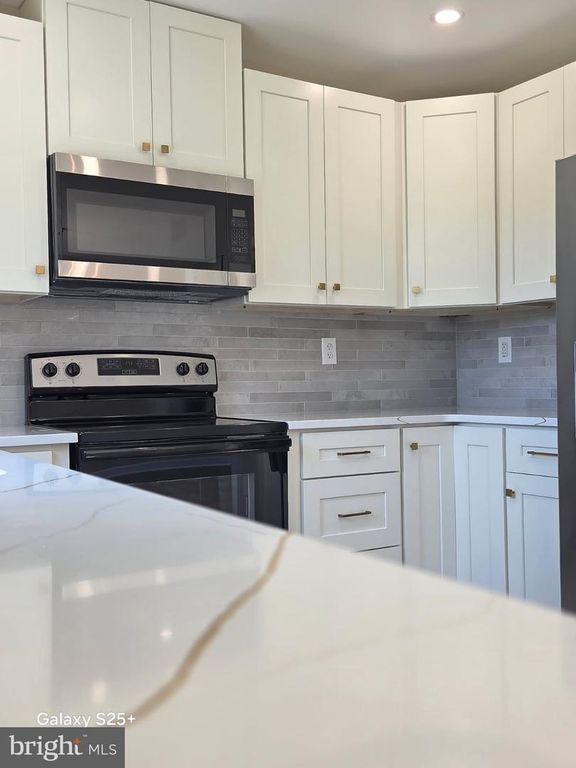 Image 4 of property listing at 11054 AUSTIN LN, Worton, MD 21678