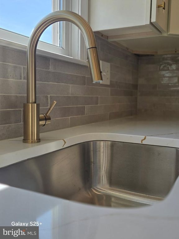 Image 6 of property listing at 11054 AUSTIN LN, Worton, MD 21678
