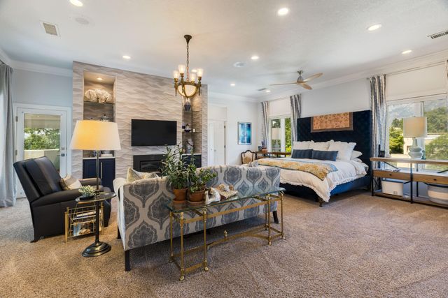 6513 Meadow Hills Street NE, Albuquerque, NM 87111