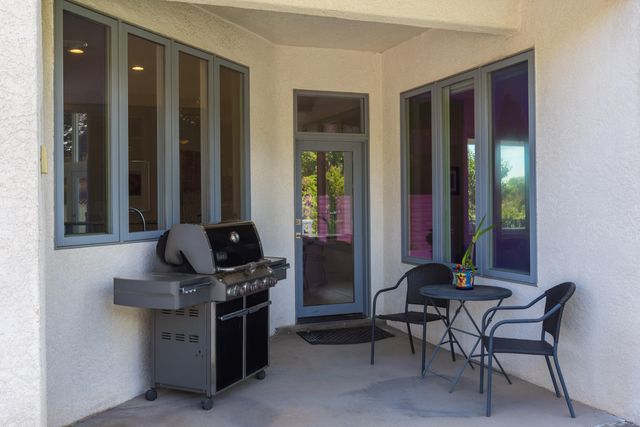 6513 Meadow Hills Street NE, Albuquerque, NM 87111