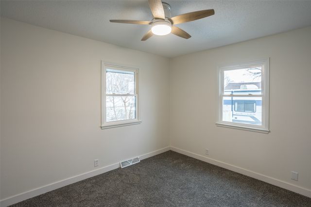 3901 S Union Street, Des Moines, IA 50315