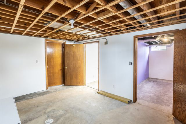 3901 S Union Street, Des Moines, IA 50315