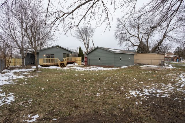 3901 S Union Street, Des Moines, IA 50315