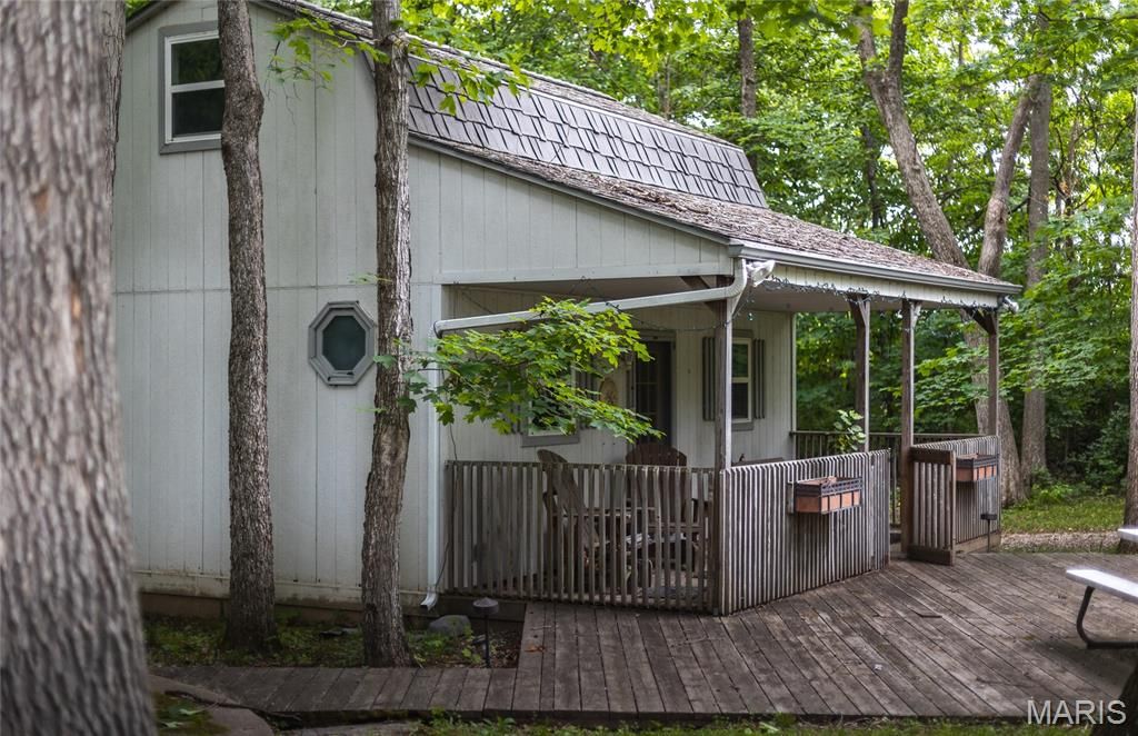 Image 91 of property listing at 1474 CR 725 E, Sullivan, IL 61951