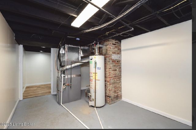 2107 Ratcliffe Ave, Louisville, KY 40210