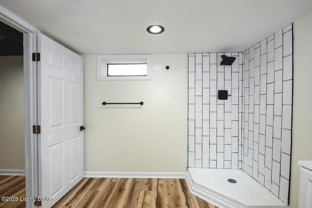 2107 Ratcliffe Ave, Louisville, KY 40210