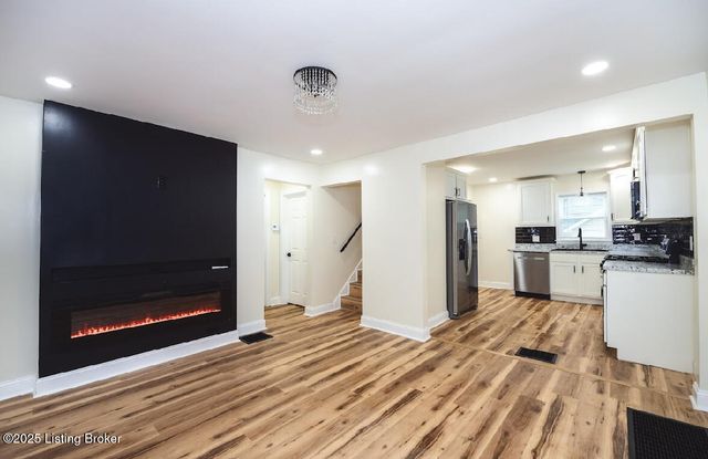 2107 Ratcliffe Ave, Louisville, KY 40210