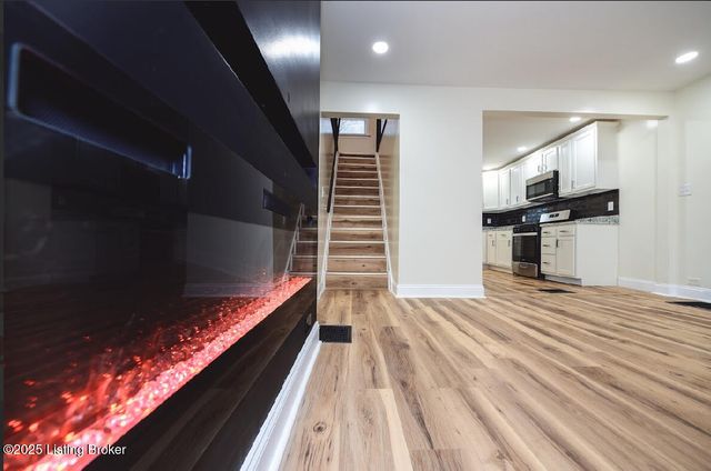 2107 Ratcliffe Ave, Louisville, KY 40210