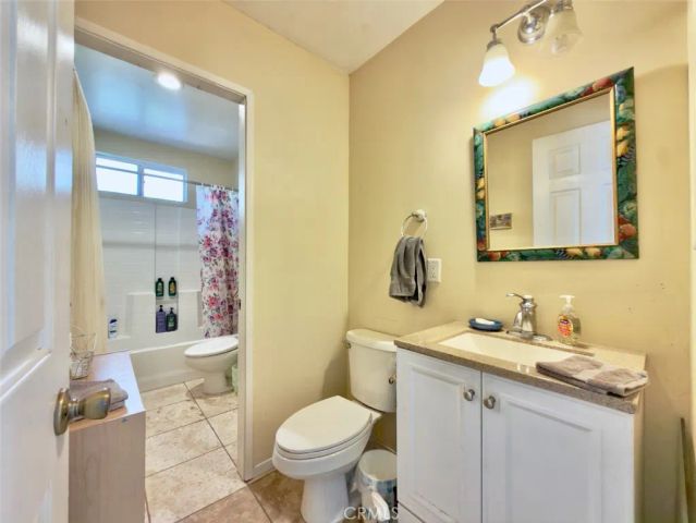 11454 Sunburst Street, Sylmar, CA 91342