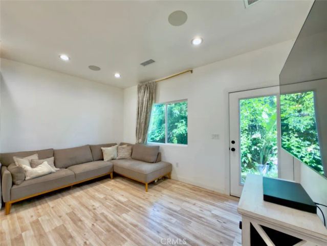 11454 Sunburst Street, Sylmar, CA 91342