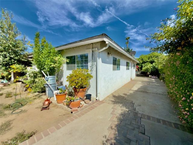 11454 Sunburst Street, Sylmar, CA 91342