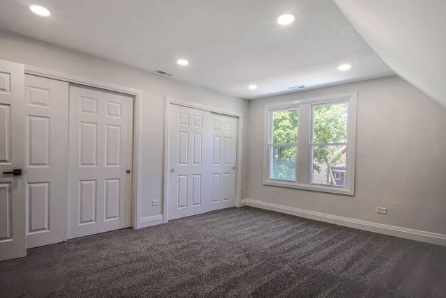 2250 N Kostner Avenue, Chicago, IL 60639