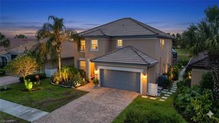 2063 Sagebrush CIR, Naples, FL 34120