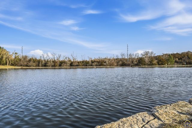 4108 SW Postoak DR, Topeka, KS 66610