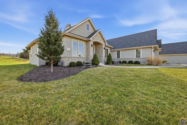 4108 SW Postoak DR, Topeka, KS 66610