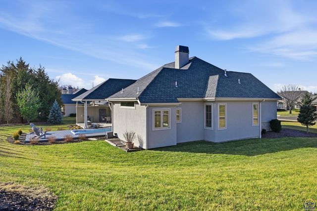 4108 SW Postoak DR, Topeka, KS 66610