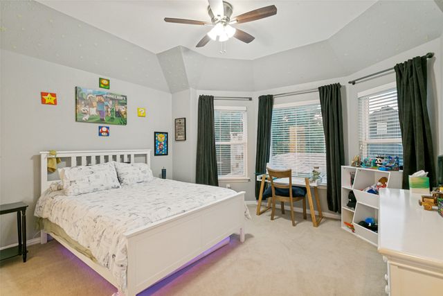 1604 Mcgreg Lane, Carrollton, TX 75010