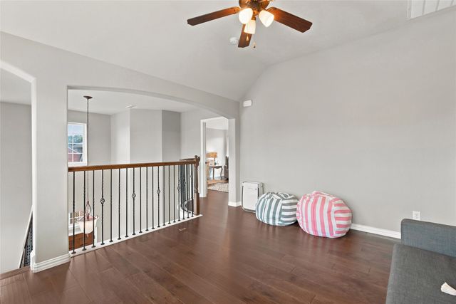 800 Kirby Drive, Lantana, TX 76226