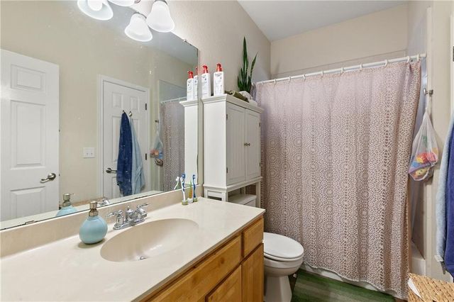 1311 E M Franklin Ave B, Austin, TX 78721