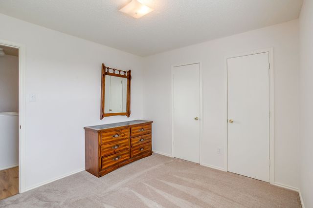 1700 Wolf Creek Drive, Arlington, TX 76018