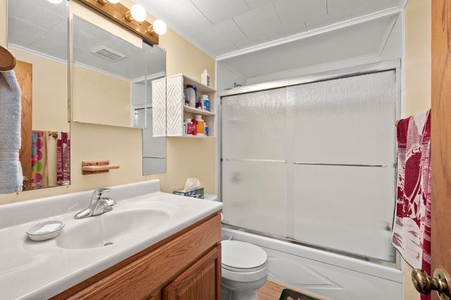28-36 Loon Point Road, Meredith, NH 03253