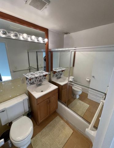 880 NE 69th Street 2g, Miami, FL 33138