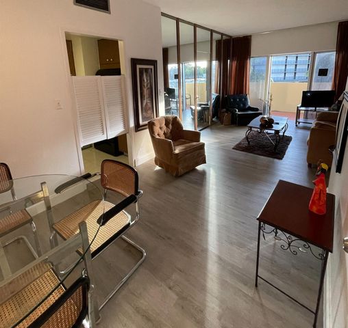 880 NE 69th Street 2g, Miami, FL 33138