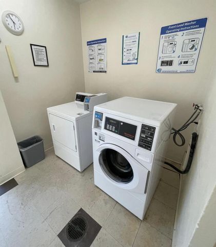 880 NE 69th Street 2g, Miami, FL 33138