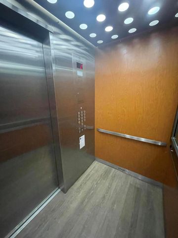 880 NE 69th Street 2g, Miami, FL 33138