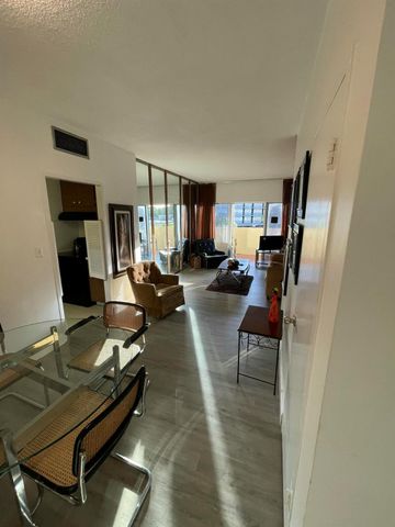 880 NE 69th Street 2g, Miami, FL 33138