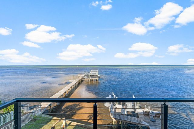 38 Garden Bay Court, Miramar Beach, FL 32550