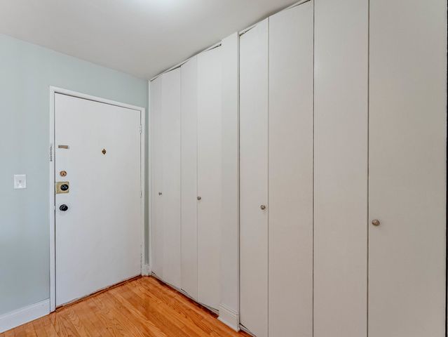 6500 N Ridge Boulevard 4E, Chicago, IL 60626