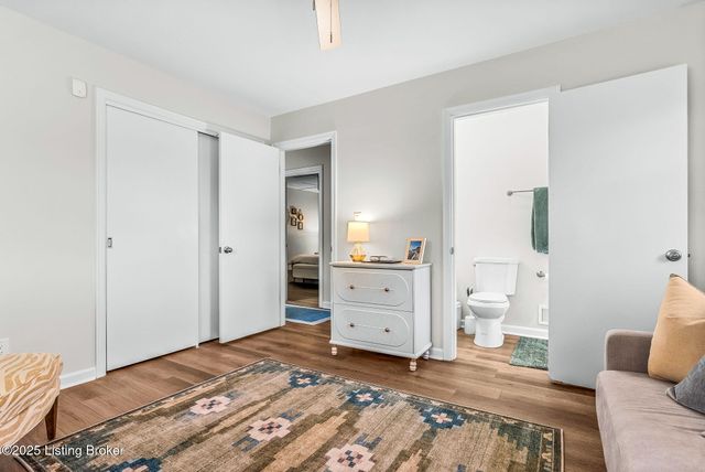 1515 Vivian Ln, Louisville, KY 40205